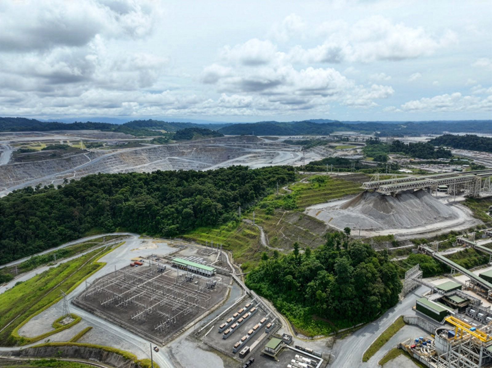 The ongoing shutdown of the Cobre Panamá copper mine continues to disrupt global supply in 2026.